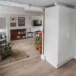 Cozy In With Wifi