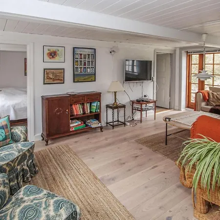 2 Bedroom Lovely In Samso